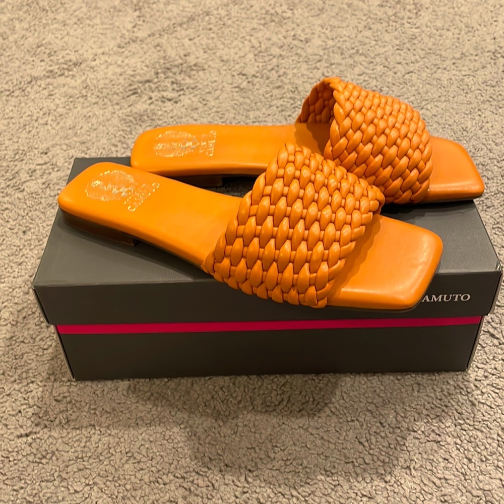 Vince Camuto Arissa Slide